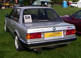 James's 1986 E30 C2